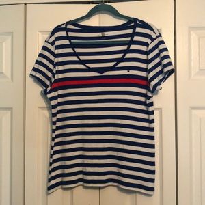 Tommy Hilfiger knit shirt